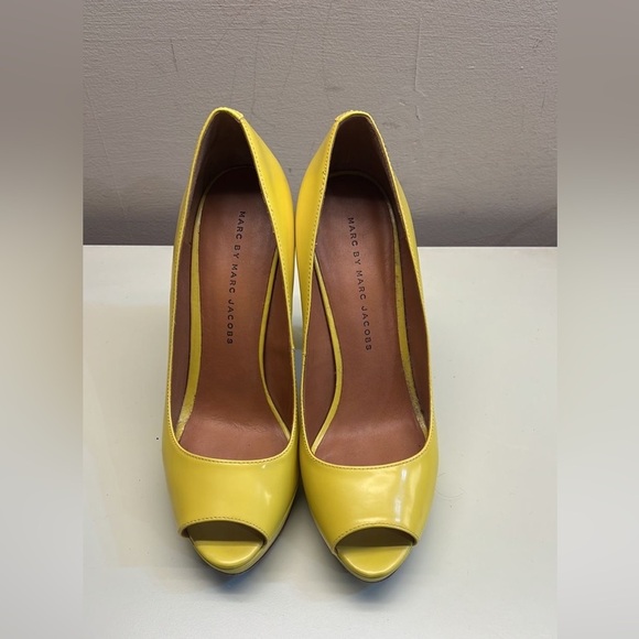 Marc By Marc Jacobs Yellow Stiletto Heels - Picture 1 of 9